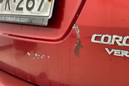 Punainen Toyota Corolla Verso 2003 kuva 26.