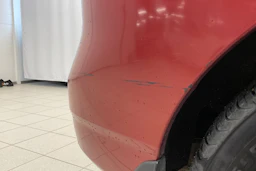 Punainen Toyota Corolla Verso 2003 kuva 28.