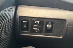 Harmaa Toyota Corolla Verso 2004 kuva 17.