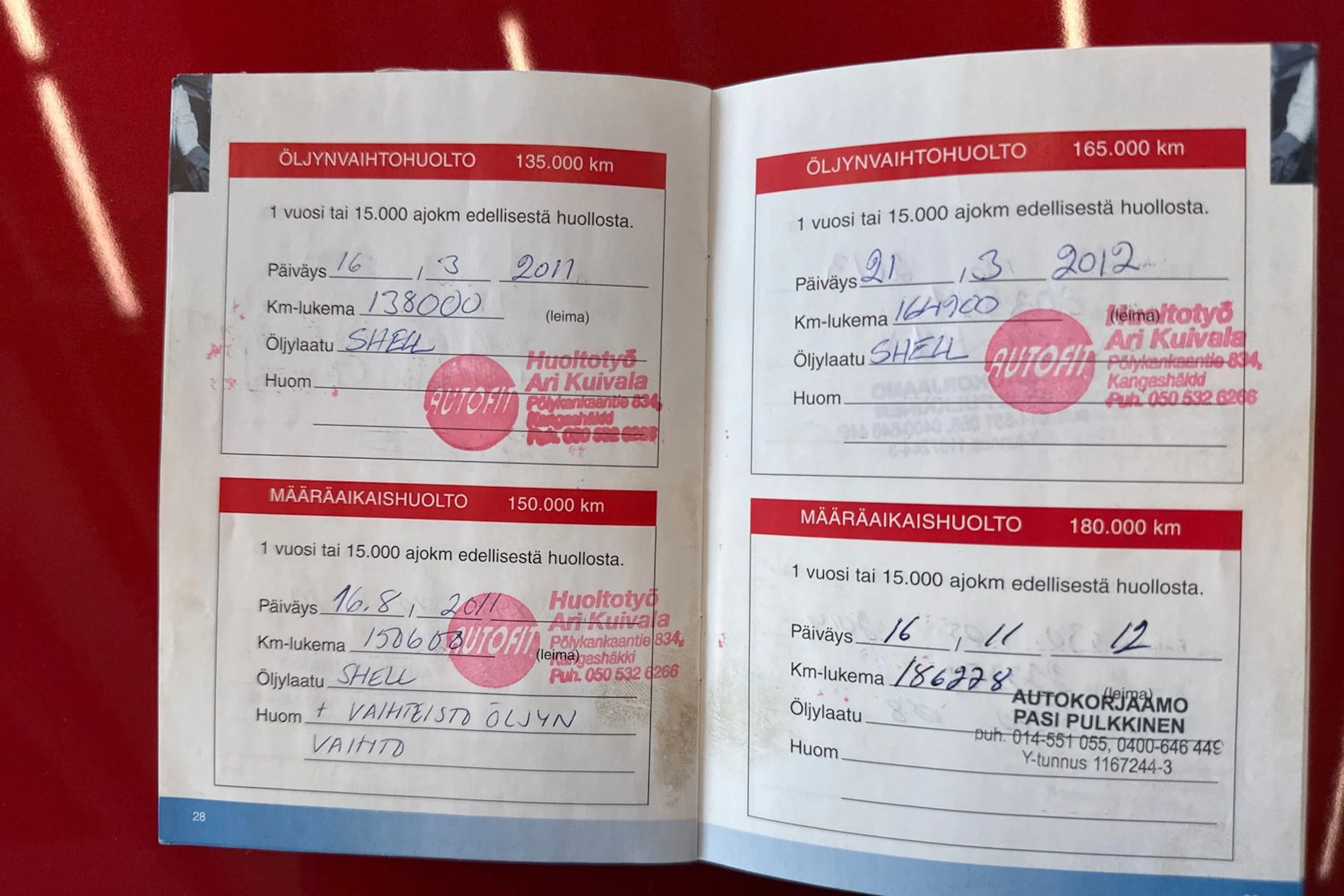 Harmaa Toyota Corolla Verso 2004 kuva 28.