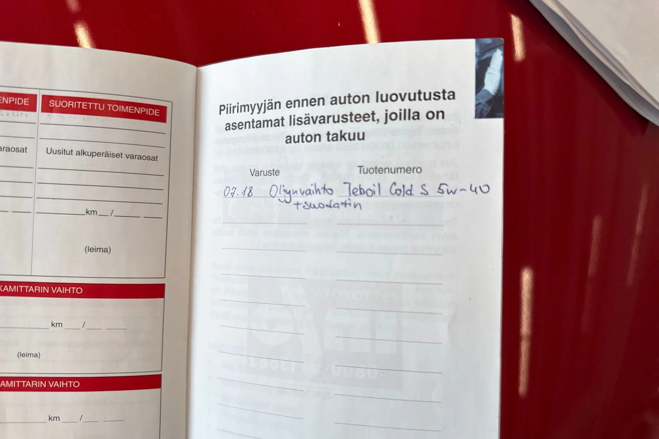 Harmaa Toyota Corolla Verso 2004 kuva 32.