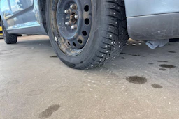 Harmaa Toyota Corolla Verso 2004 kuva 34.