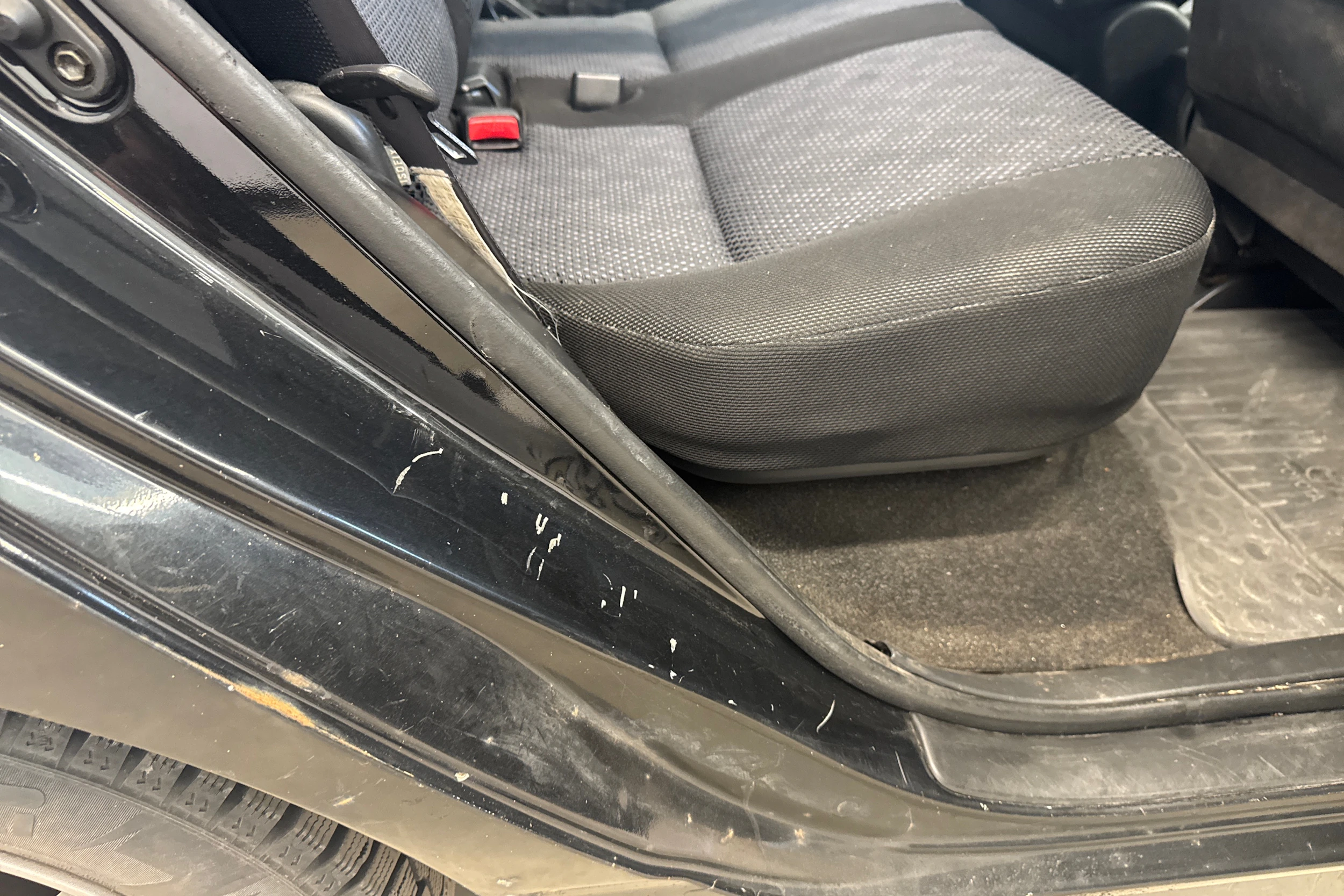 musta Toyota Corolla Verso 2004 kuva 35.