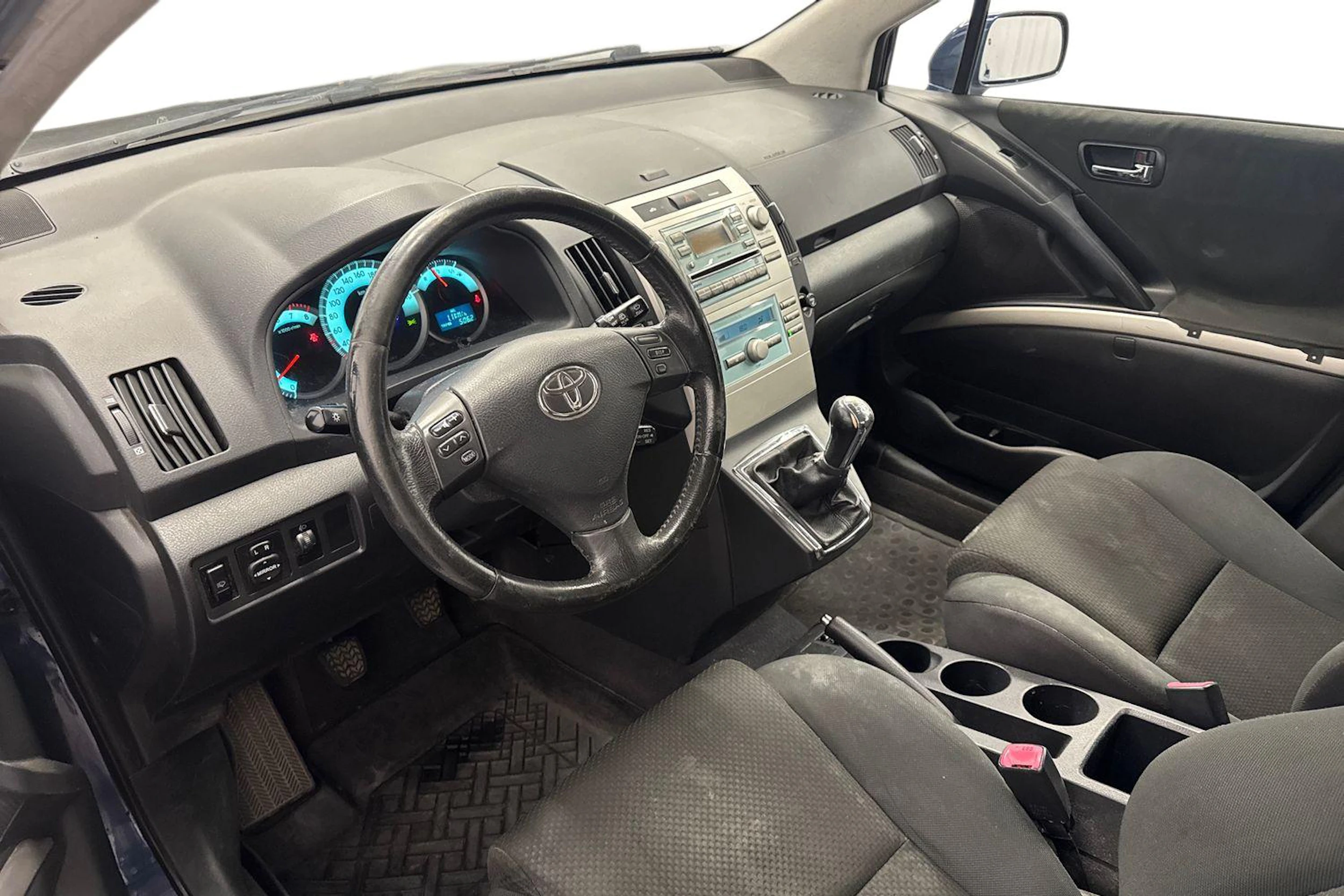 sininen Toyota Corolla Verso 2005 kuva 6.