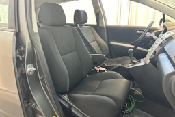 harmaa Toyota Corolla Verso 2005 kuva 11.
