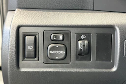 harmaa Toyota Corolla Verso 2005 kuva 15.
