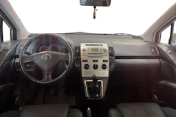 hopea Toyota Corolla Verso 2005 kuva 9.