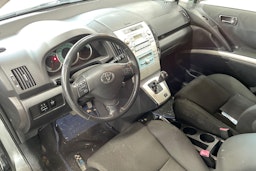 Hopea Toyota Corolla Verso 2005 kuva 7.