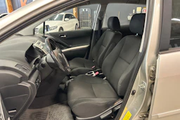 hopea Toyota Corolla Verso 2005 kuva 4.