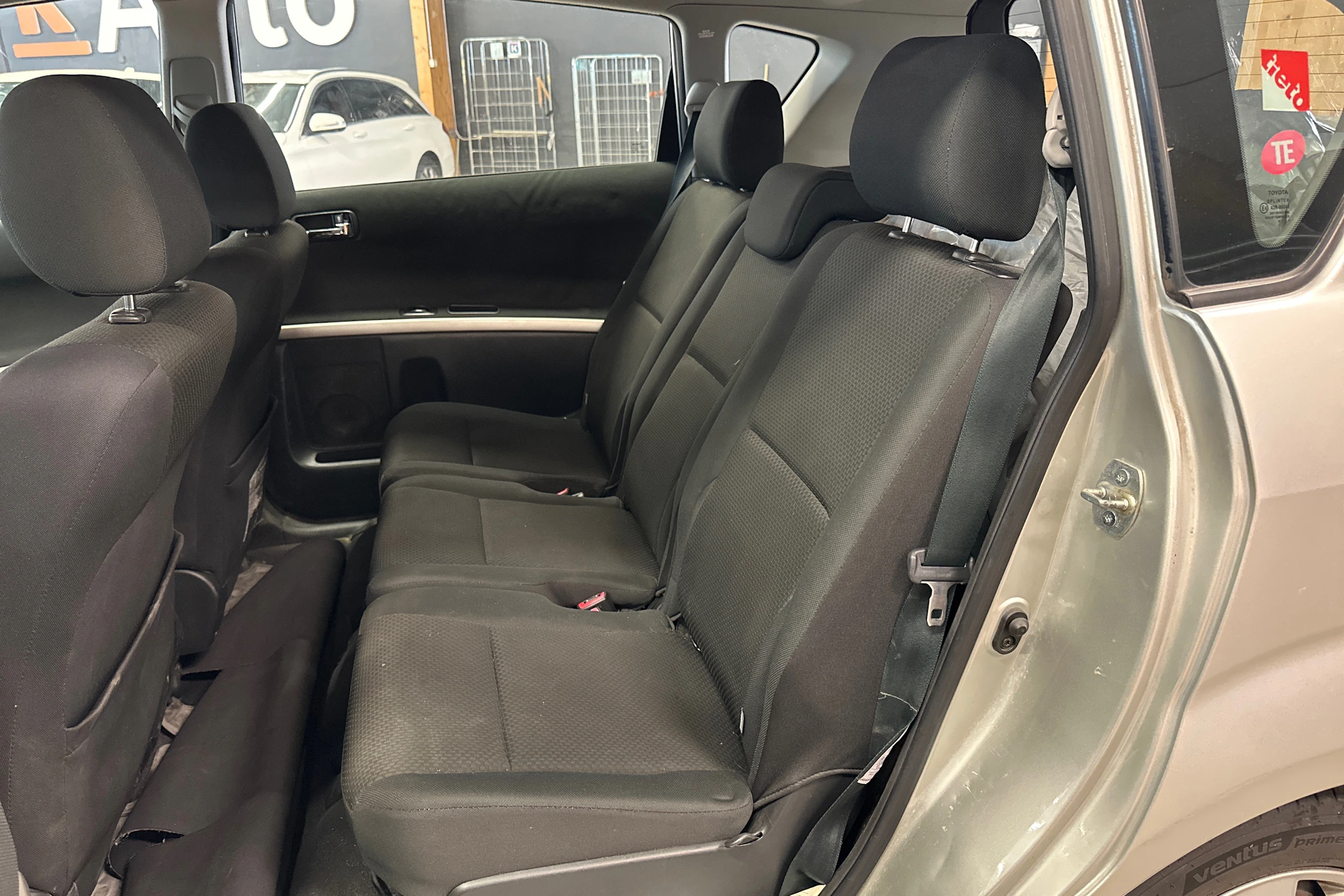 hopea Toyota Corolla Verso 2005 kuva 5.