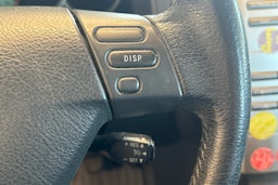 Punainen Toyota Corolla Verso 2005 kuva 13.