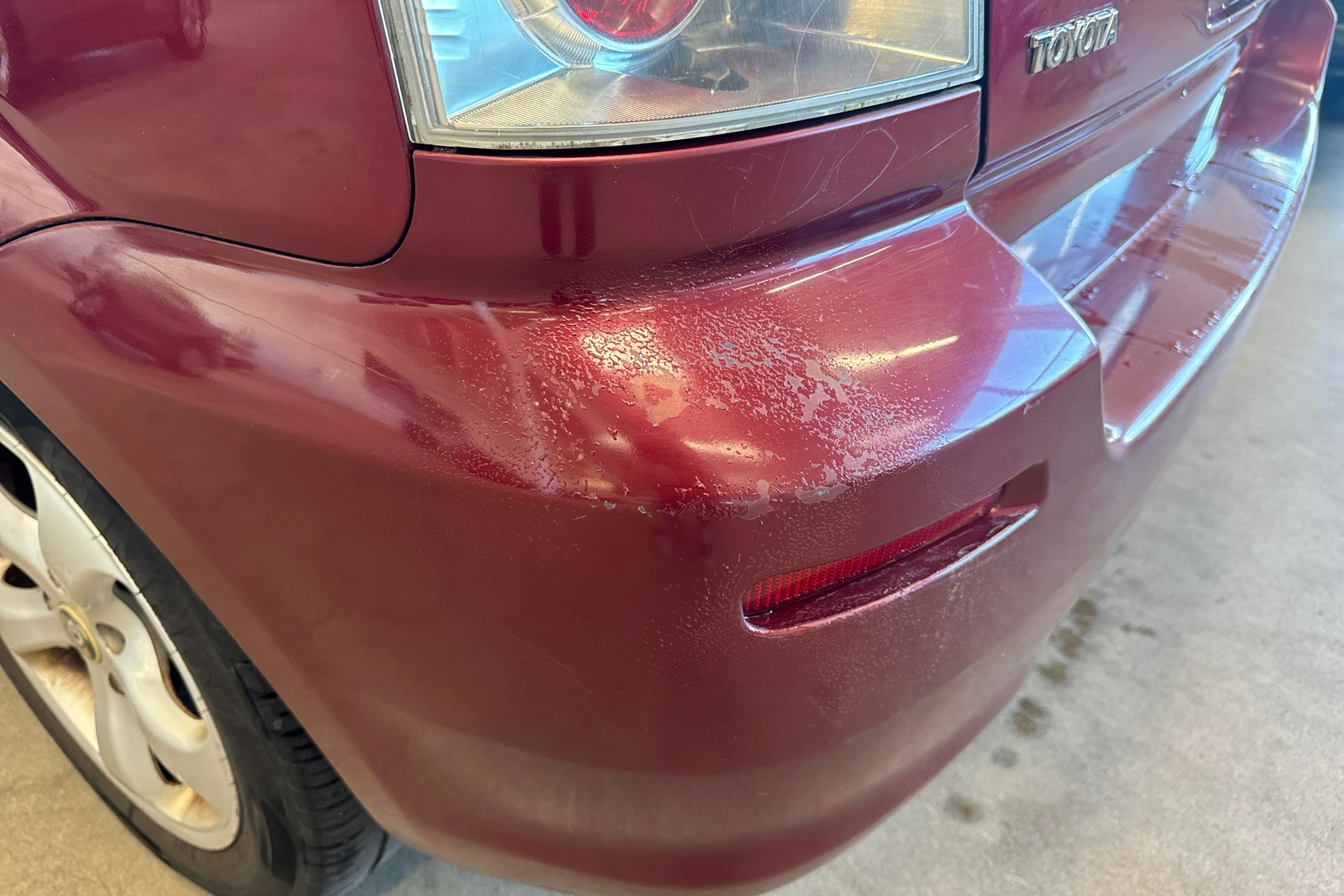 Punainen Toyota Corolla Verso 2005 kuva 17.
