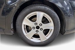 Musta Toyota Corolla Verso 2006 kuva 11.