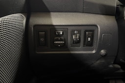 Musta Toyota Corolla Verso 2006 kuva 17.