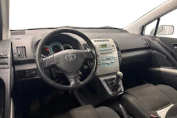 hopea Toyota Corolla Verso 2006 kuva 9.