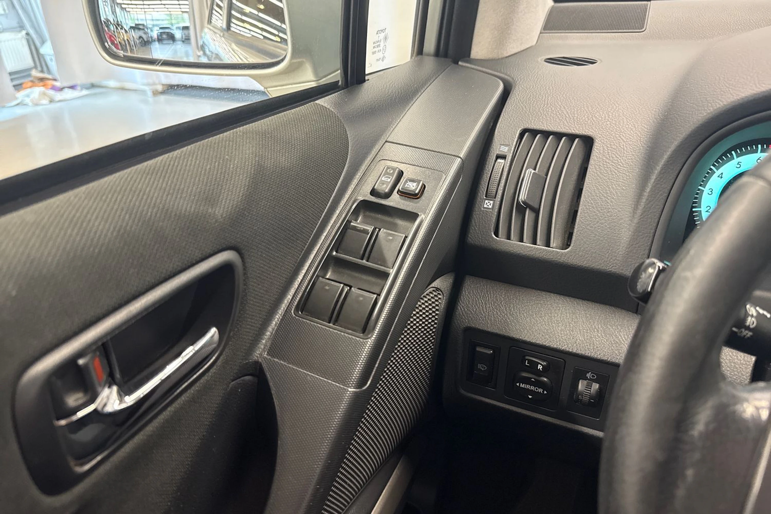 hopea Toyota Corolla Verso 2006 kuva 39.