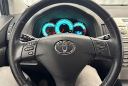 harmaa Toyota Corolla Verso 2007 kuva 11.