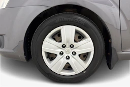 harmaa Toyota Corolla Verso 2008 kuva 9.