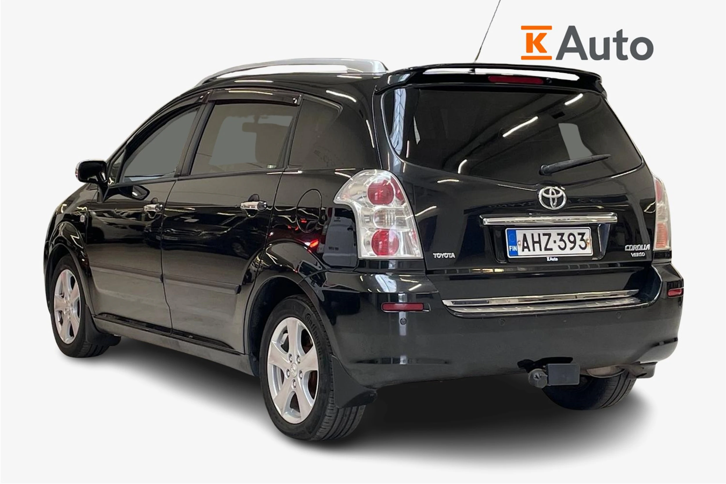 musta Toyota Corolla Verso 2009 kuva 2.