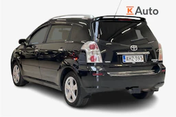 musta Toyota Corolla Verso 2009 kuva 2.