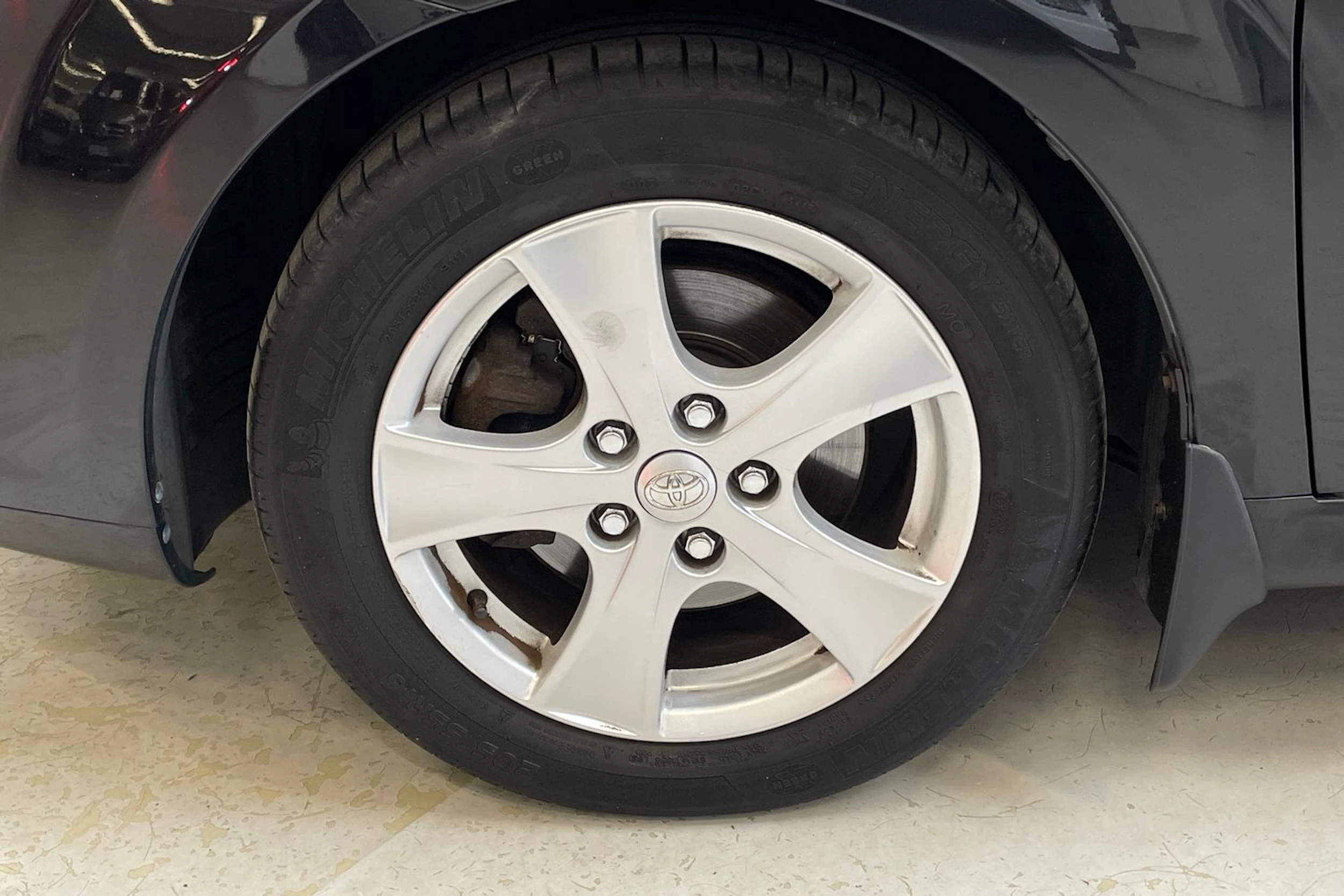 musta Toyota Corolla Verso 2009 kuva 10.