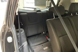 musta Toyota Corolla Verso 2009 kuva 11.