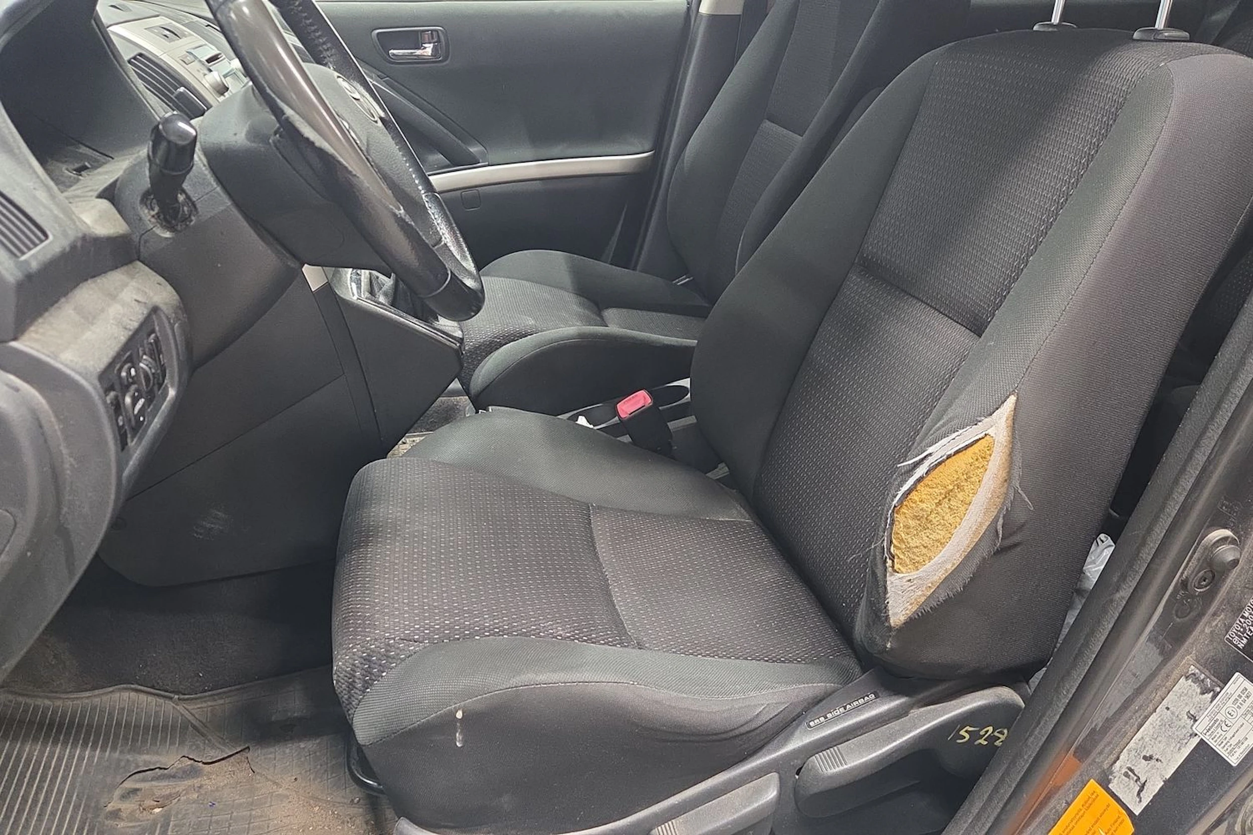 Harmaa Toyota Corolla Verso 2009 kuva 14.
