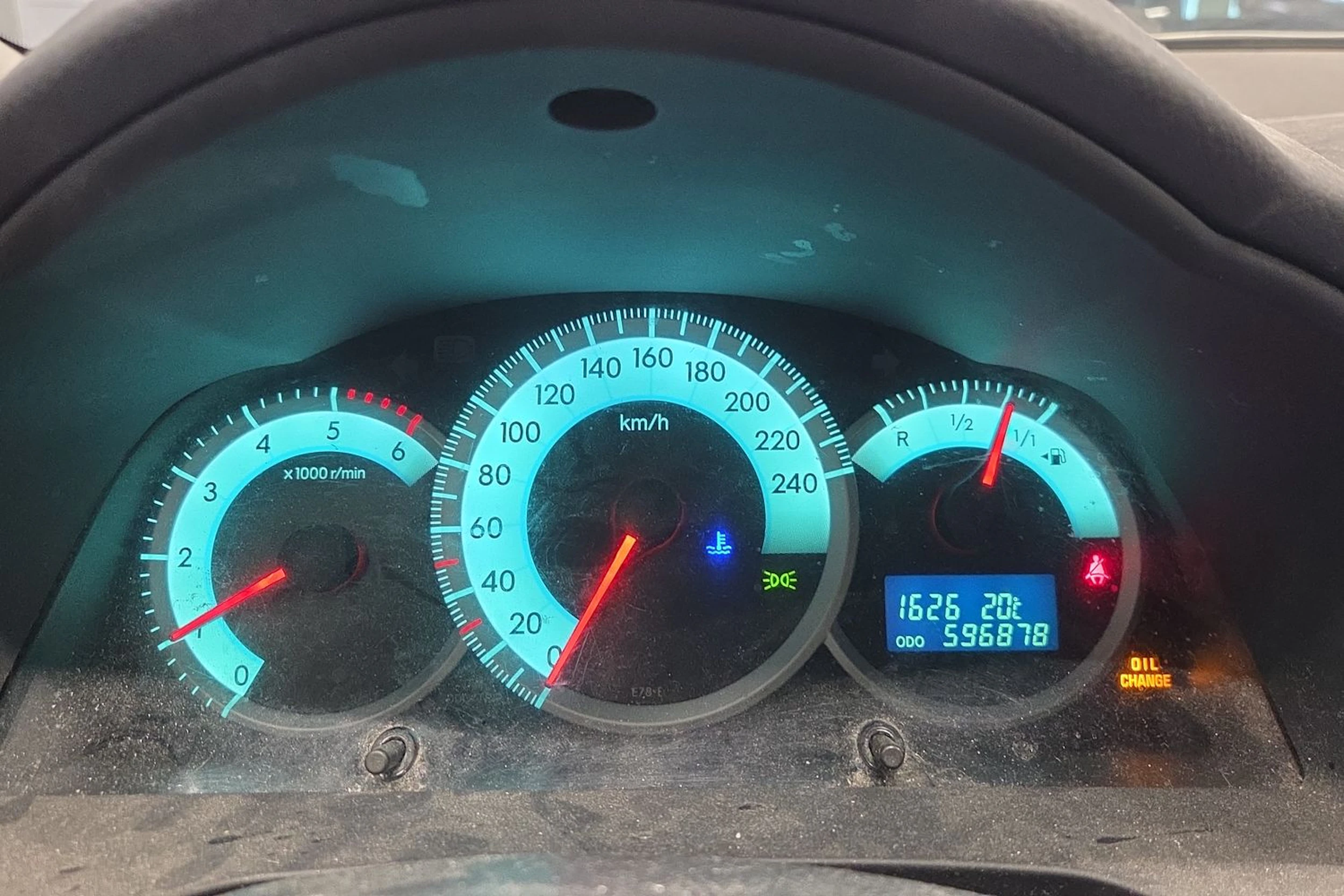 Harmaa Toyota Corolla Verso 2009 kuva 22.