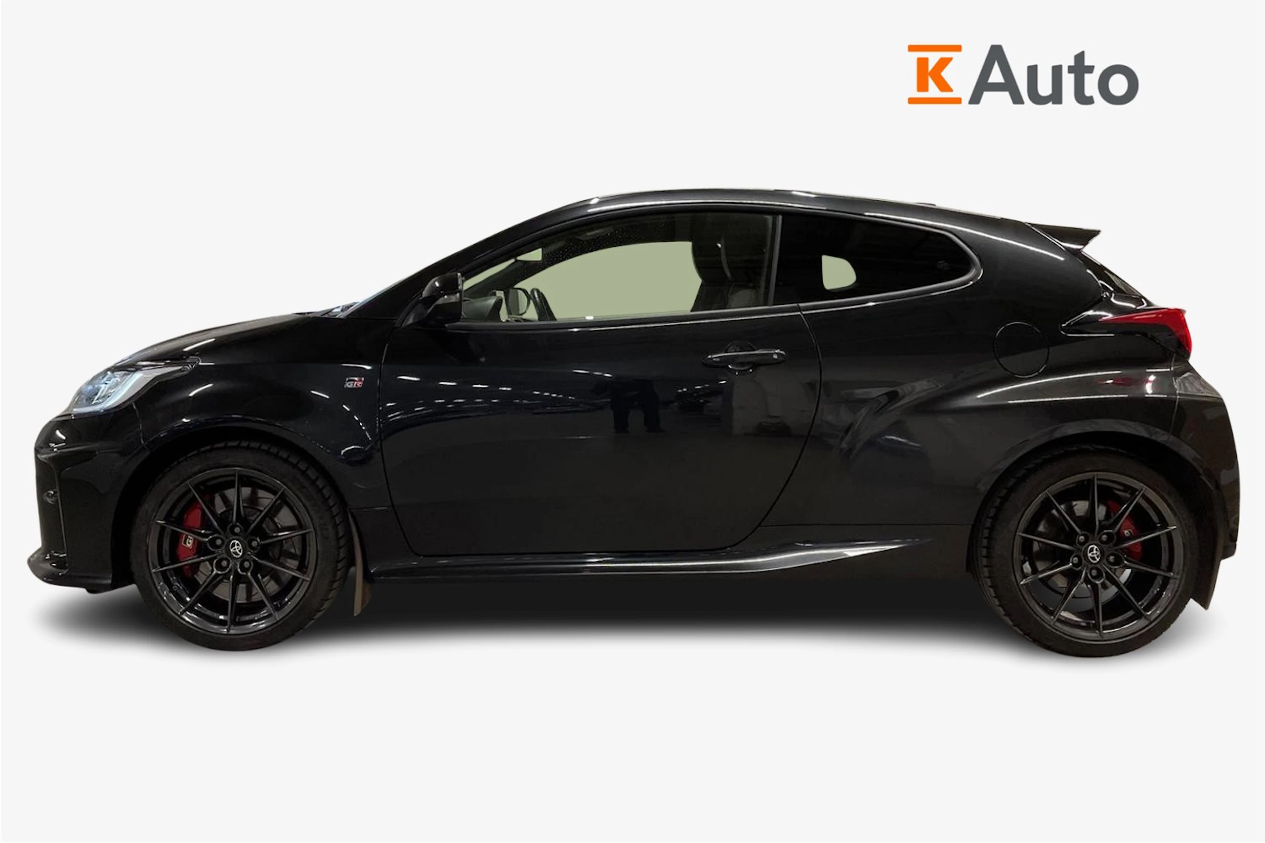 musta Toyota GR Yaris 2023 kuva 5.
