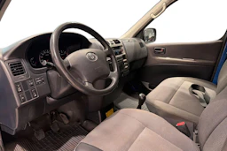 sininen Toyota HIACE 2011 kuva 8.