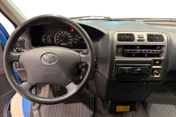 sininen Toyota HIACE 2011 kuva 9.