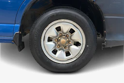 sininen Toyota HIACE 2011 kuva 12.