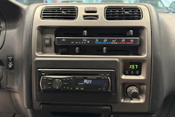 sininen Toyota HIACE 2011 kuva 15.