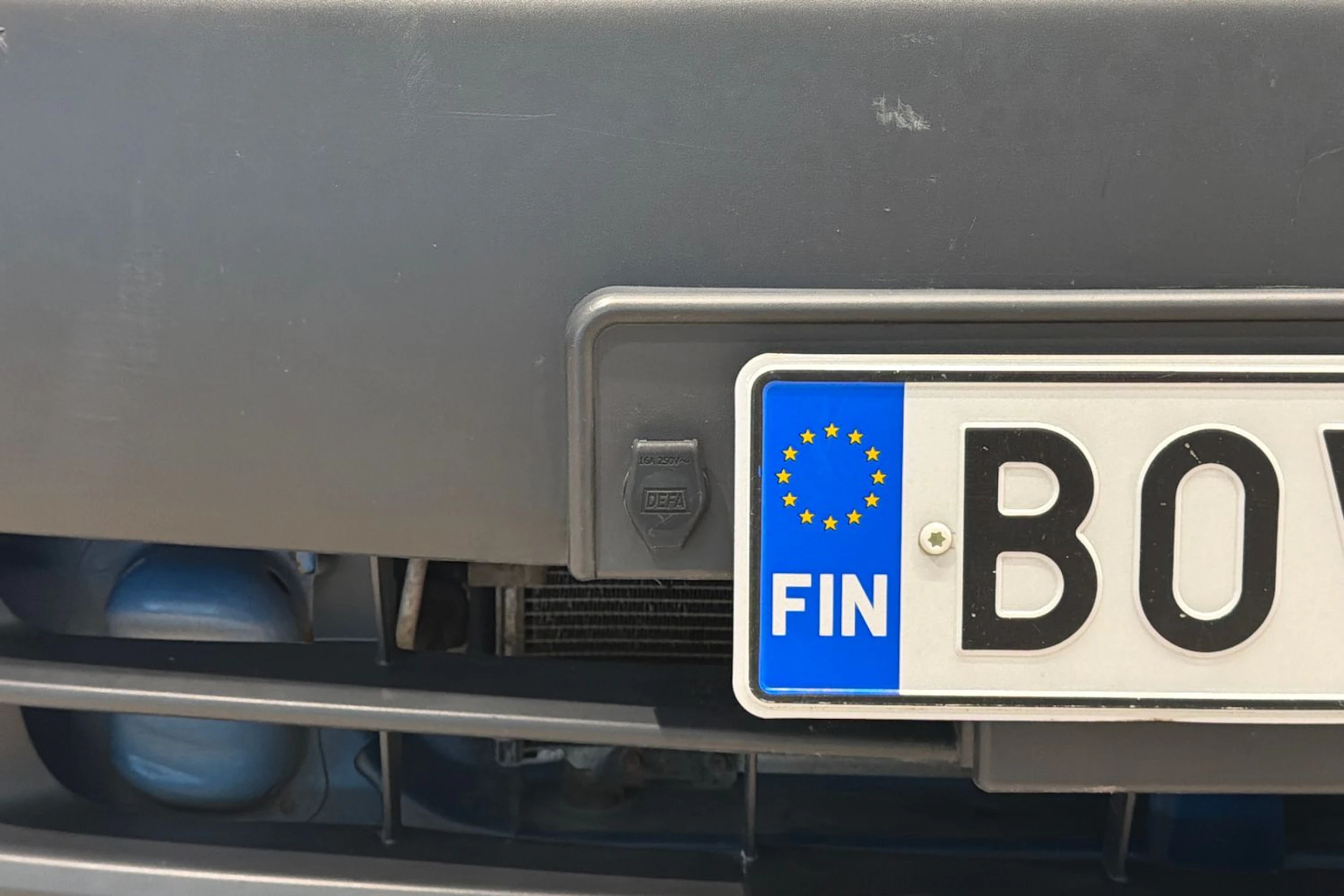 sininen Toyota HIACE 2011 kuva 23.