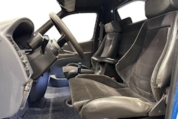 sininen Toyota Hiace 1997 kuva 6.