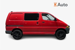 Punainen Toyota HIACE 1999 kuva 6.