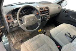 vihreä Toyota Hiace 2001 kuva 3.