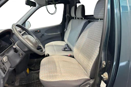 vihreä Toyota Hiace 2001 kuva 11.
