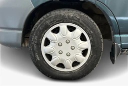 vihreä Toyota Hiace 2001 kuva 12.