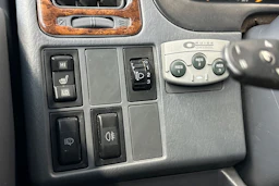 vihreä Toyota Hiace 2001 kuva 24.