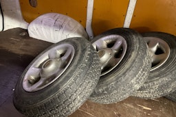 valkoinen Toyota Hiace 2002 kuva 10.