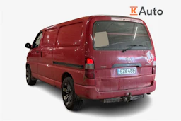punainen Toyota Hiace 2003 kuva 2.