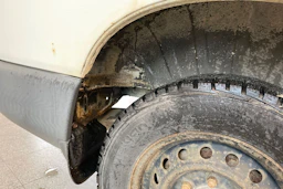 Valkoinen Toyota HIACE 2003 kuva 19.