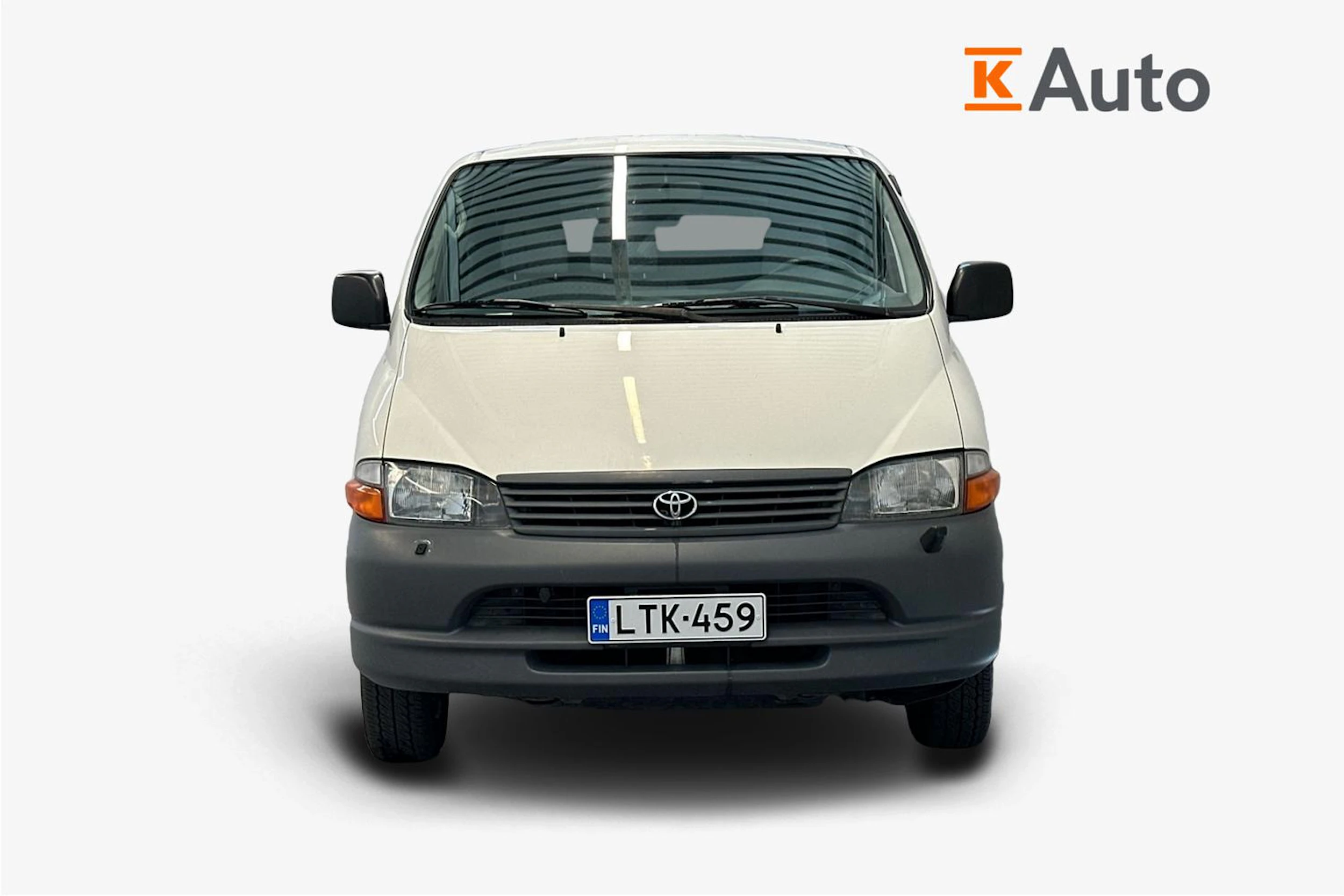 valkoinen Toyota Hiace 2004 kuva 5.