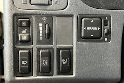 valkoinen Toyota Hiace 2004 kuva 20.