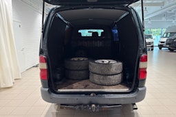 vihreä Toyota Hiace 2005 kuva 15.