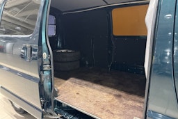 vihreä Toyota Hiace 2005 kuva 16.