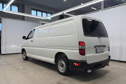 valkoinen Toyota Hiace 2006 kuva 6.