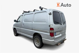 Hopea Toyota HIACE 2006 kuva 2.