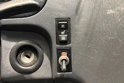 Hopea Toyota HIACE 2006 kuva 19.
